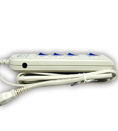 日本 4孔位 帶開關 過載保護 AC延長線 15A 125V